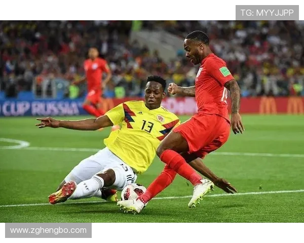 哥伦比亚队中路渗透战术发挥稳定，助力球队争取关键胜利