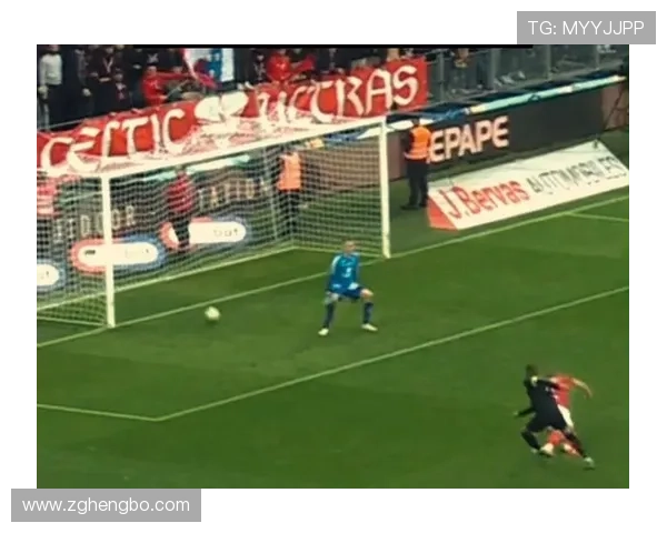 哈兰德与姆巴佩同代锋线天花板之争