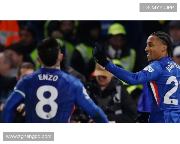 切尔西高位压迫下防线频繁暴露空间，稳定性面临考验