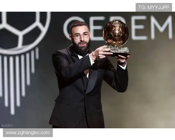 本泽马与大罗中锋地位及时代适配性对比分析 本泽马与大罗中锋地位及时代适配性对比分析